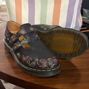 Dr. Martens 8065 Women’s Size 9 Decayed Roses Mary Janes